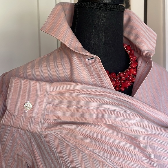 Paul Stuart Women's Classic Fit Button Down Shirt in Pink & Lavender Hue Size XS - Picture 5 of 7